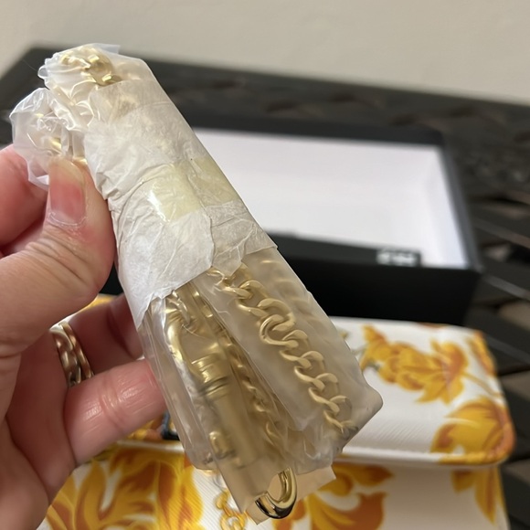 NWT Versace Jeans Couture Wallet on Chain - Picture 9 of 10